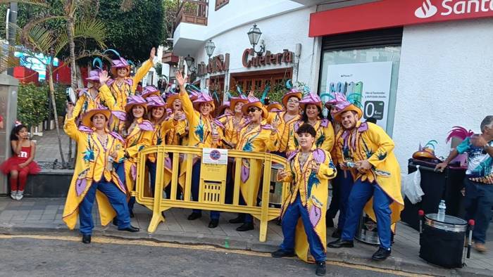Componentes de Tamatimba disfrazados en el Carnaval de Los Gigantes